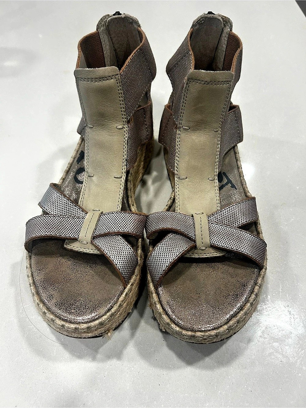 OTBT Wedge Sandals in Brown & Gray
